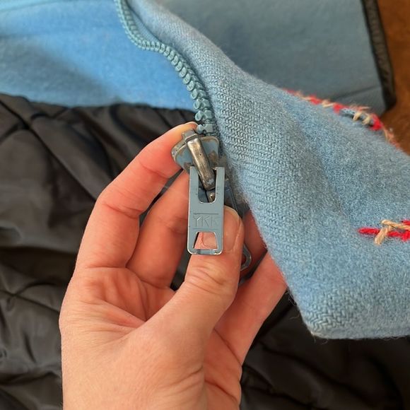 Vintage James Bay Fur Trim Hood Dog Sled Theme Wool Coat Blue Parks - Picture 14 of 14